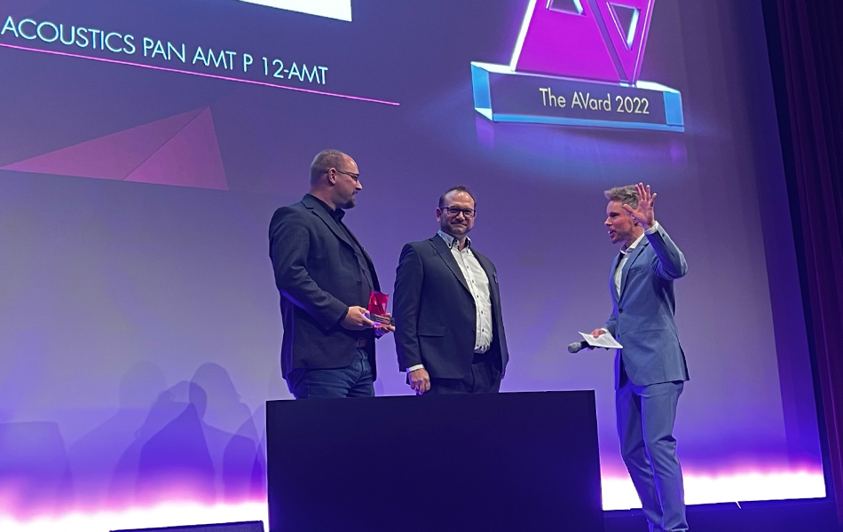 The AVard 2022 Entertainment & Infotainment P 12-AMT