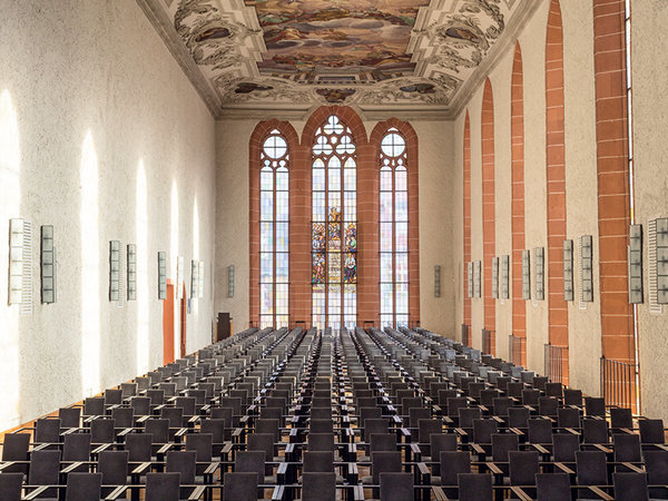 Blick in die Klosterkirche des Franziskanerklosters in Saalfeld