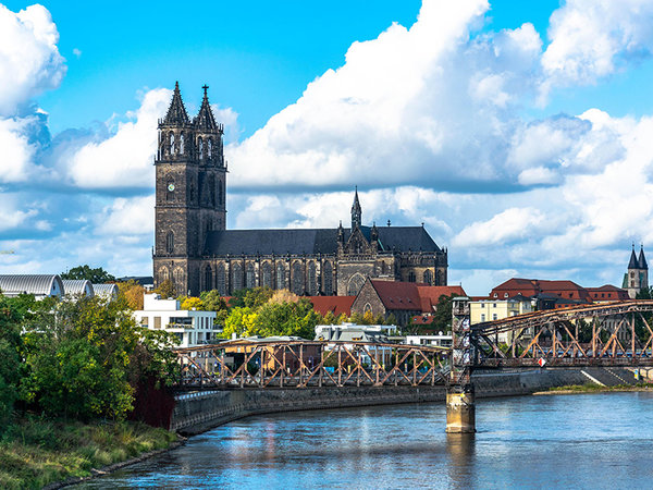 Pan Acoustics Lautsprecher mit Beam Steering im Dom zu Magdeburg